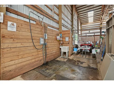 16777 S Henrici Road Oregon City OR 97045