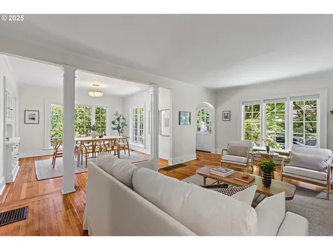 3243 NE 14th Avenue Portland OR 97212