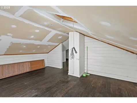 3243 NE 14th Avenue Portland OR 97212