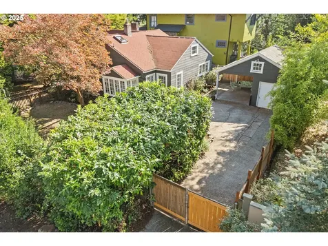 3243 NE 14th Avenue Portland OR 97212