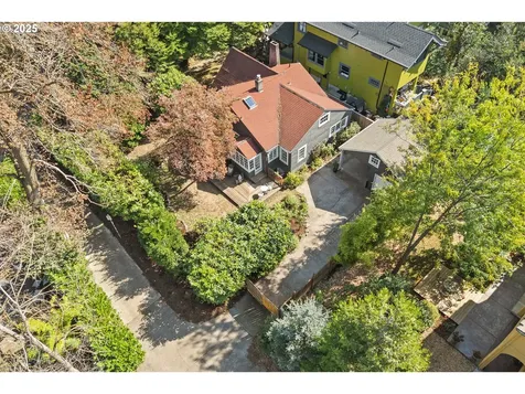 3243 NE 14th Avenue Portland OR 97212