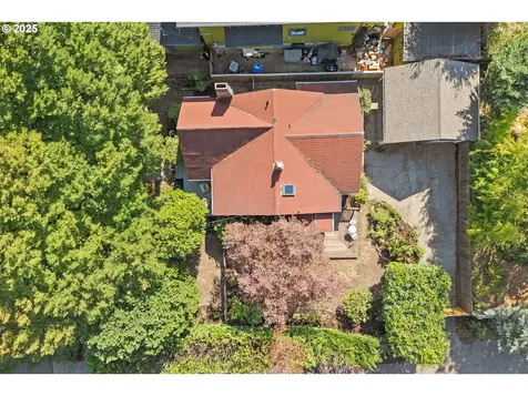 3243 NE 14th Avenue Portland OR 97212
