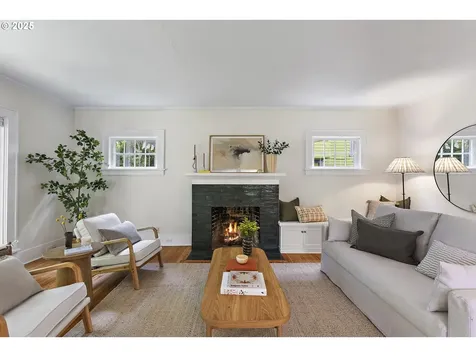 3243 NE 14th Avenue Portland OR 97212