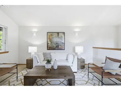 8702 NE Glisan Street Portland OR 97220