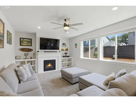 2814 NW Shadden Drive Mcminnville OR 97128
