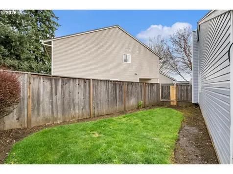 16203 NE 8th Street Vancouver WA 98684