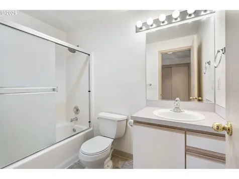 16203 NE 8th Street Vancouver WA 98684