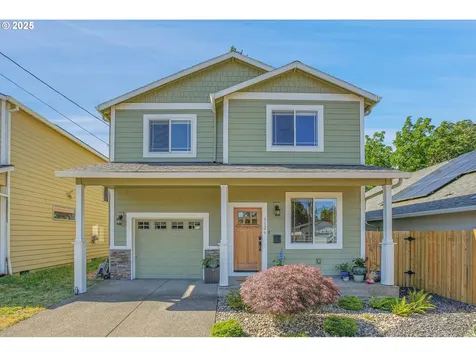 5826 SE Flavel Street Portland OR 97206