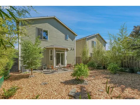 5826 SE Flavel Street Portland OR 97206