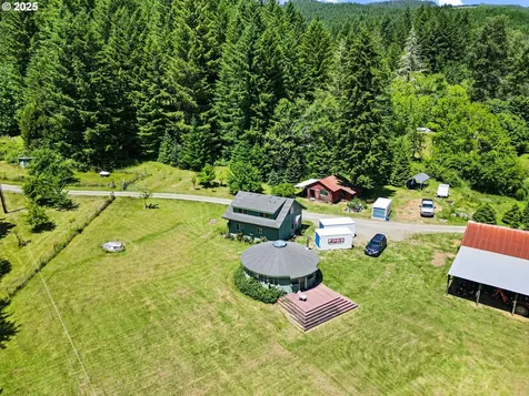 78544 Rat Creek Road Cottage Grove OR 97424