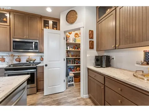 19123 Pease Road Oregon City OR 97045