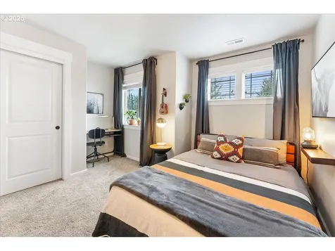 19123 Pease Road Oregon City OR 97045