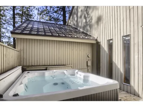 57308 Red Fir Lane Sunriver OR 97707