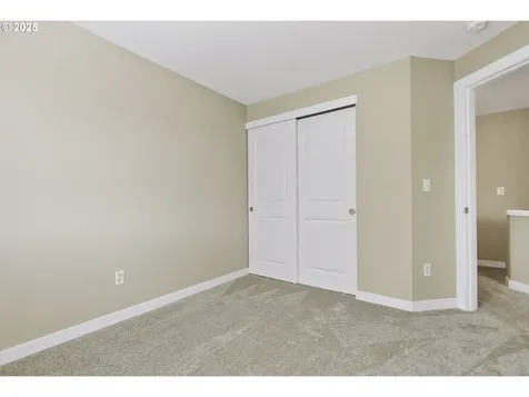 15811 NE 34th Street Vancouver WA 98682