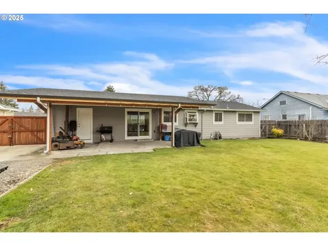 925 S Magnolia Street Cornelius OR 97113