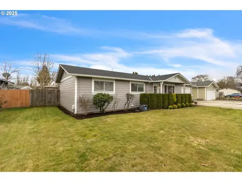 925 S Magnolia Street Cornelius OR 97113