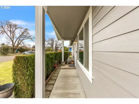 925 S Magnolia Street Cornelius OR 97113