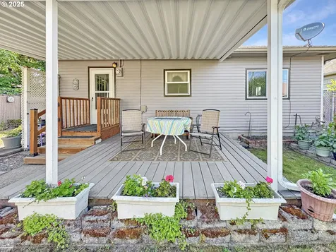 1008 F Street Centralia WA 98531