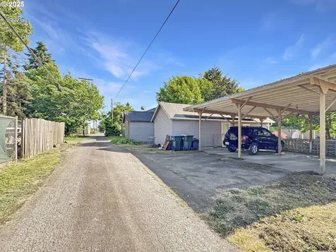 1008 F Street Centralia WA 98531
