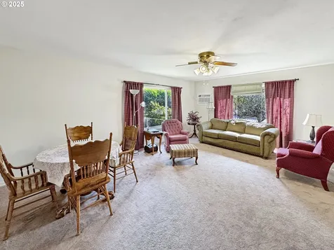 1008 F Street Centralia WA 98531