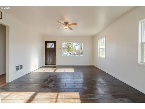 1360 2nd Avenue Sweet Home OR 97386
