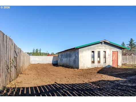 1360 2nd Avenue Sweet Home OR 97386