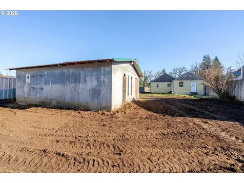 1360 2nd Avenue Sweet Home OR 97386