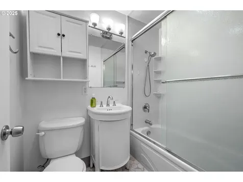 144 NE 139th Avenue Portland OR 97230