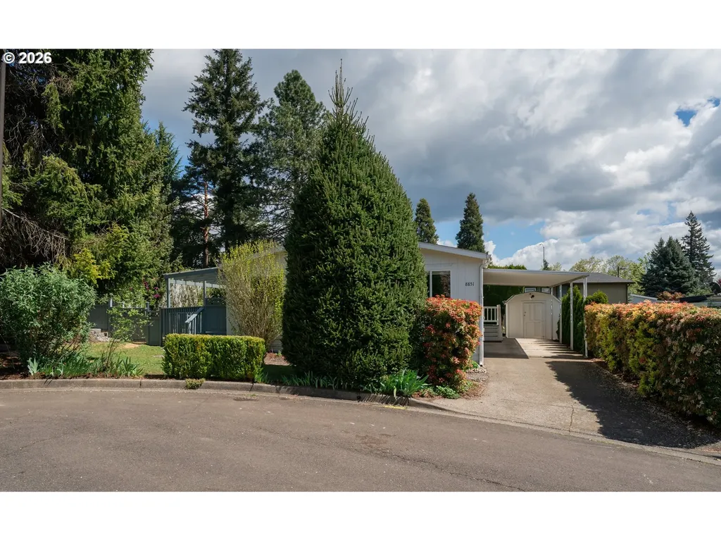 8851 SE Shadow Brook Court Clackamas OR 97015
