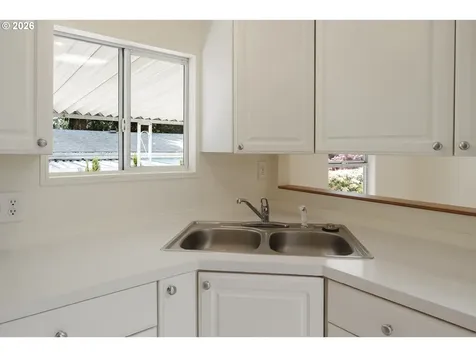 8851 SE Shadow Brook Court Clackamas OR 97015