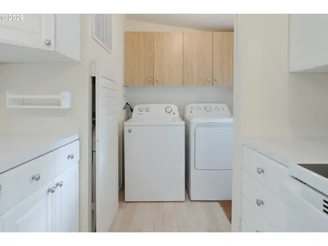 8851 SE Shadow Brook Court Clackamas OR 97015