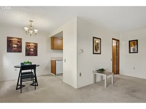 11490 SW Crown Drive King City OR 97224