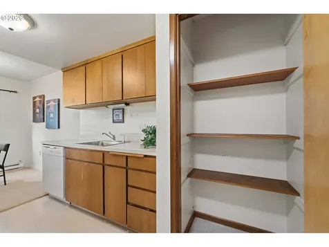 11490 SW Crown Drive King City OR 97224
