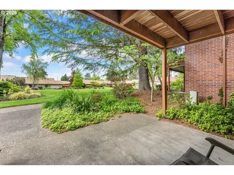 11490 SW Crown Drive King City OR 97224