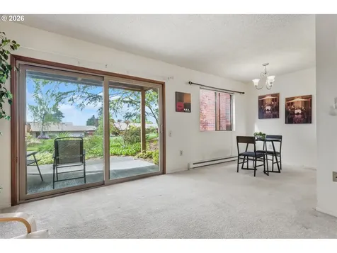 11490 SW Crown Drive King City OR 97224
