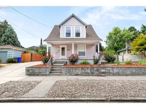 2834 N Terry Street Portland OR 97217