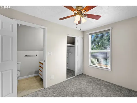 2834 N Terry Street Portland OR 97217