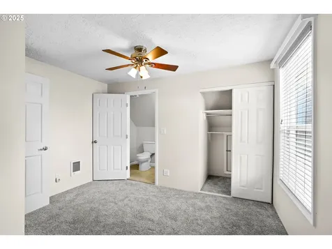 2834 N Terry Street Portland OR 97217