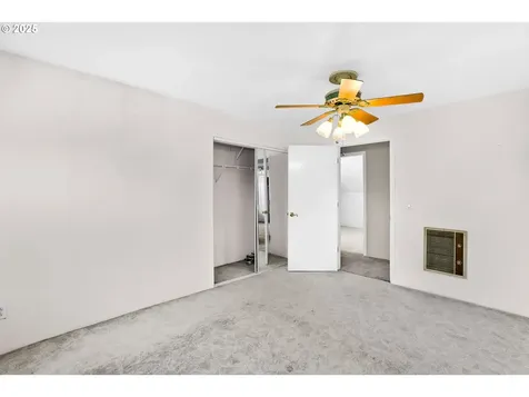 2834 N Terry Street Portland OR 97217