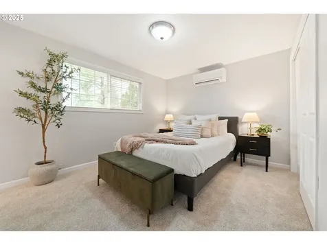 1948 NE Sunrise Lane Hillsboro OR 97124
