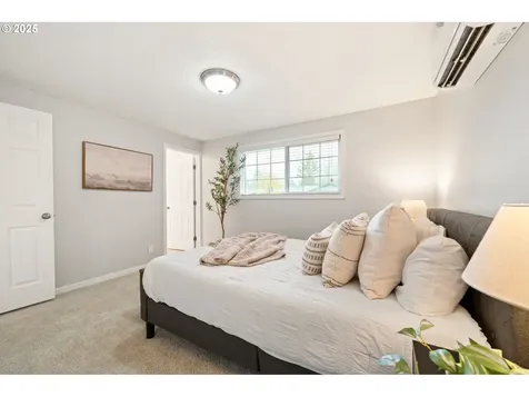 1948 NE Sunrise Lane Hillsboro OR 97124