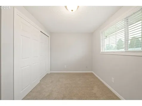 1948 NE Sunrise Lane Hillsboro OR 97124
