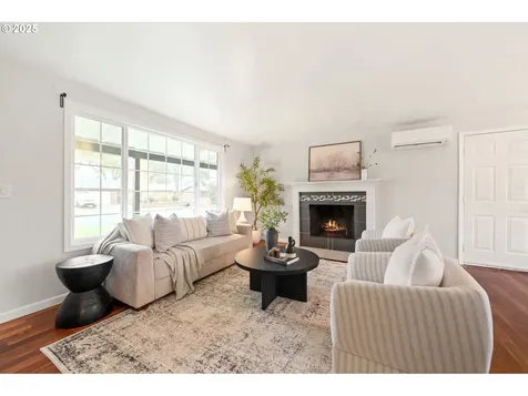 1948 NE Sunrise Lane Hillsboro OR 97124