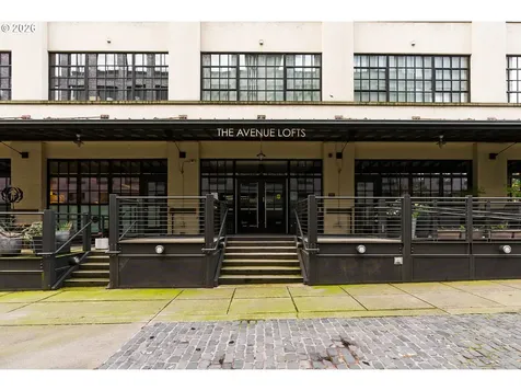 1400 NW Irving Street Portland OR 97209