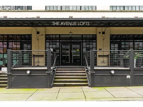 1400 NW Irving Street Portland OR 97209