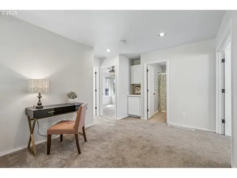 2385 NE 13th Way Hillsboro OR 97124