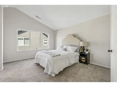 2385 NE 13th Way Hillsboro OR 97124