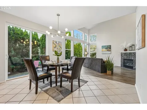 2385 NE 13th Way Hillsboro OR 97124