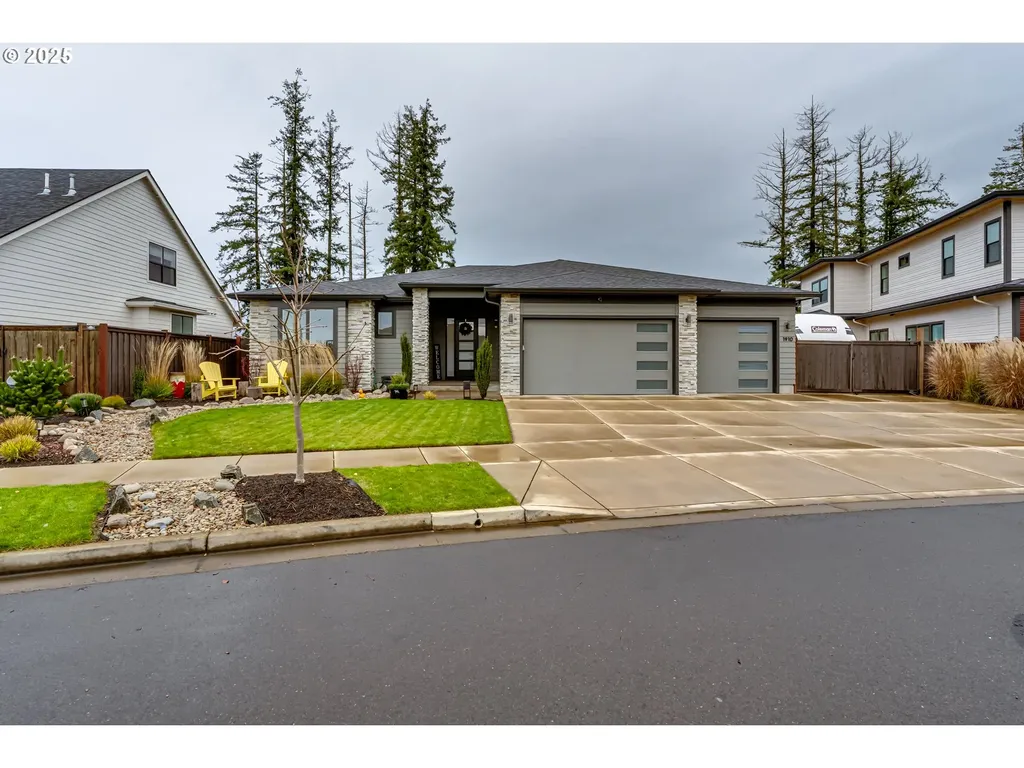 1910 John Day Drive Eugene OR 97408