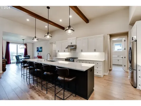 1910 John Day Drive Eugene OR 97408